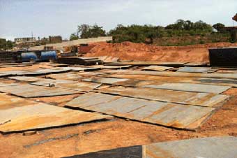 bottom plate cutting of large storage tank