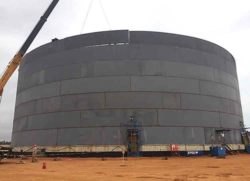 storage tank construction with traditional method