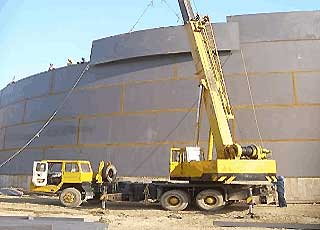 tank wall of storage tank with traditional method